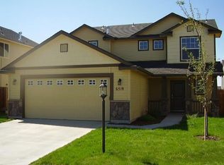 6674 E Thornton St, Nampa, ID 83687