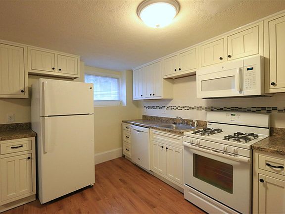 2nd image of 2 Central St #2