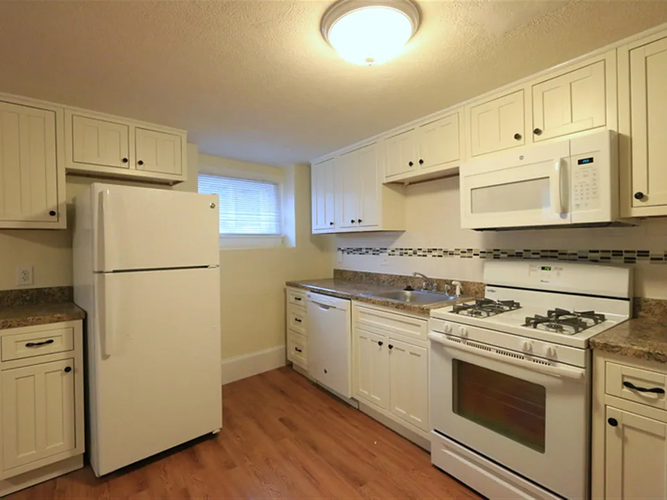 2 Central St
