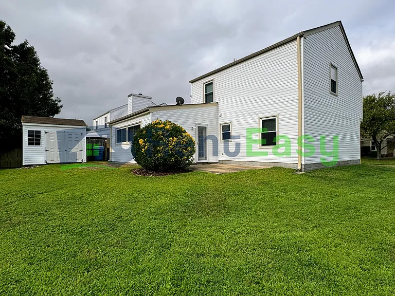 1584 Boles Pl — Photo 25