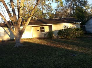 225 Armstrong Dr, Beaumont, TX 77707