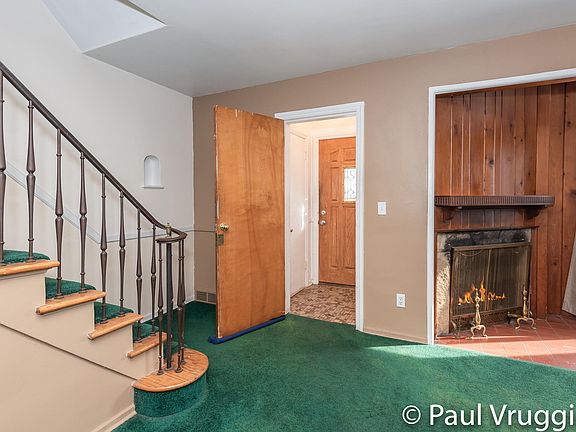 5th image of 43 Alten Ave NE
