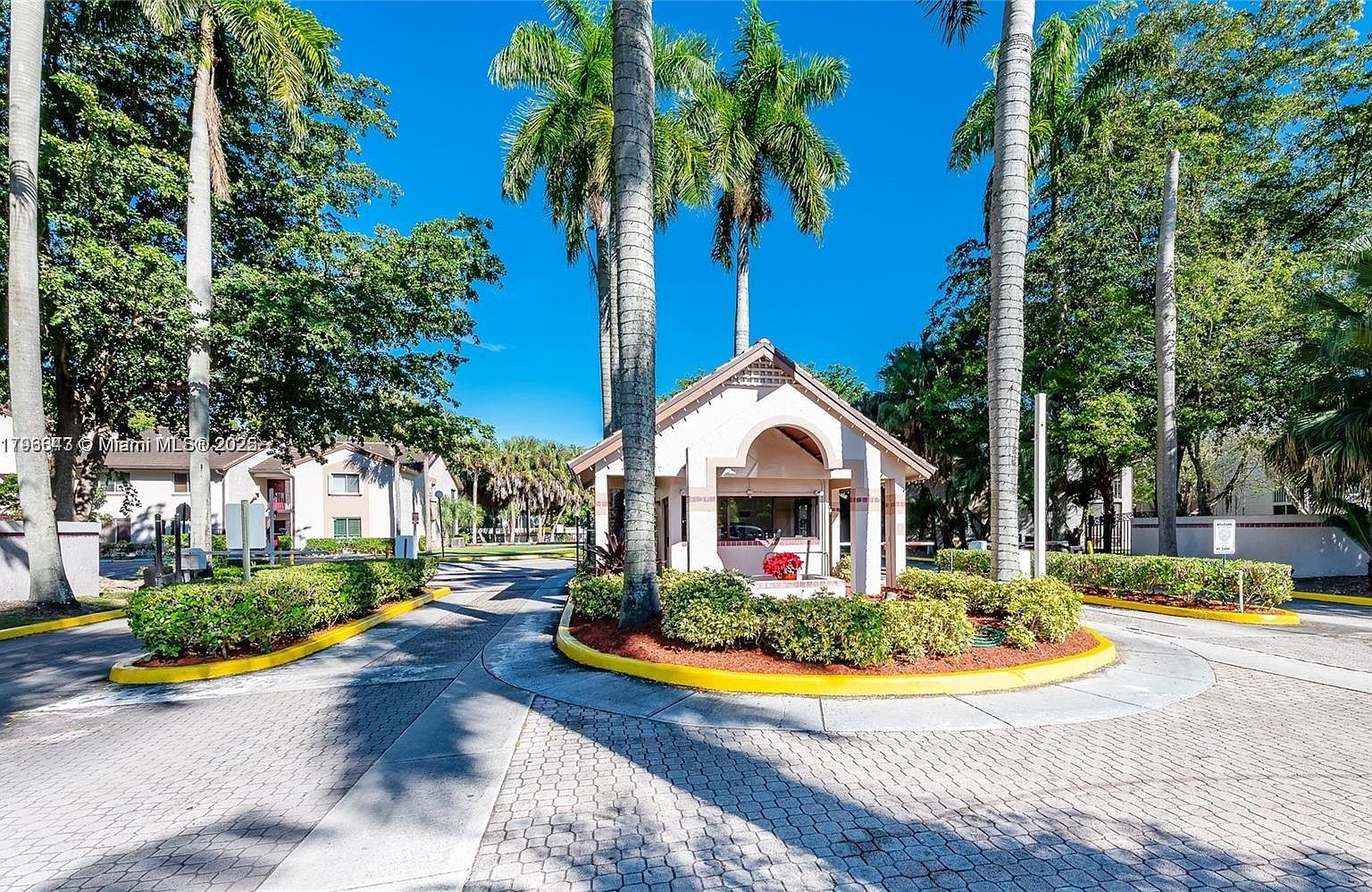 13910 SW 91st Ter #13910, Miami, FL 33186 | Zillow