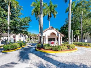 13910 SW 91st Ter #13910, Miami, FL 33186