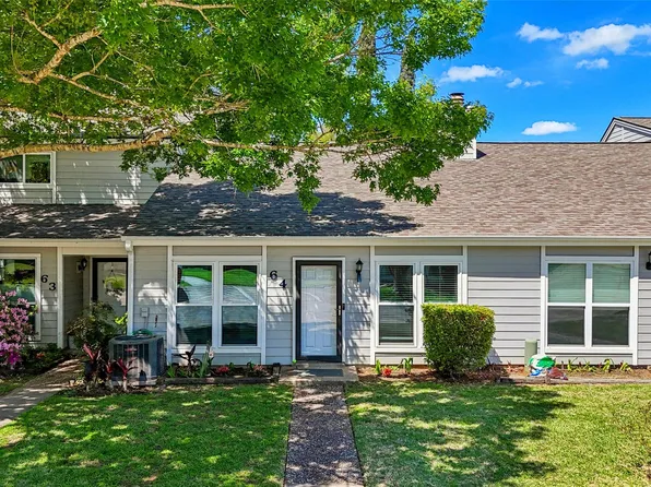 64 Hideaway Dr, Friendswood, TX 77546