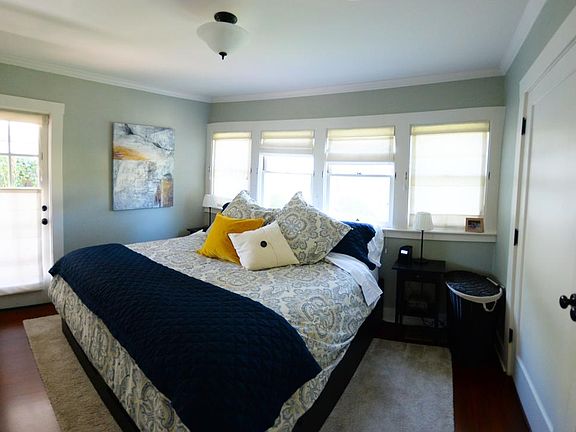 Bedroom #1