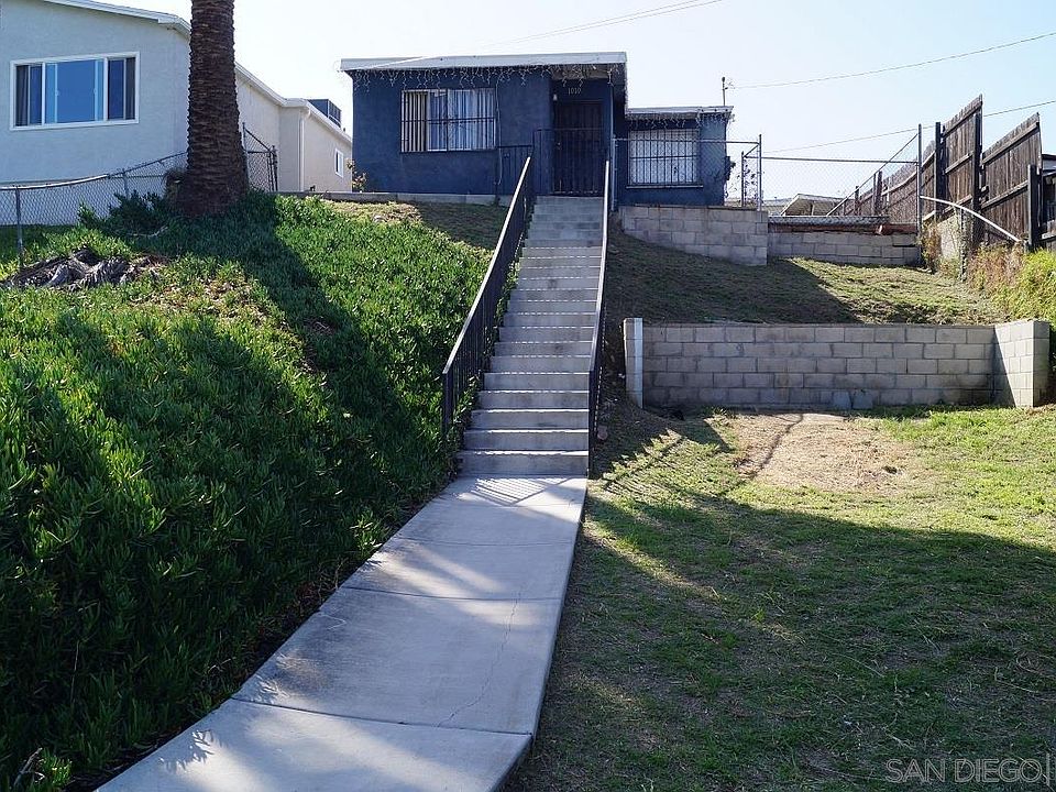 1st image of 1010 40th St