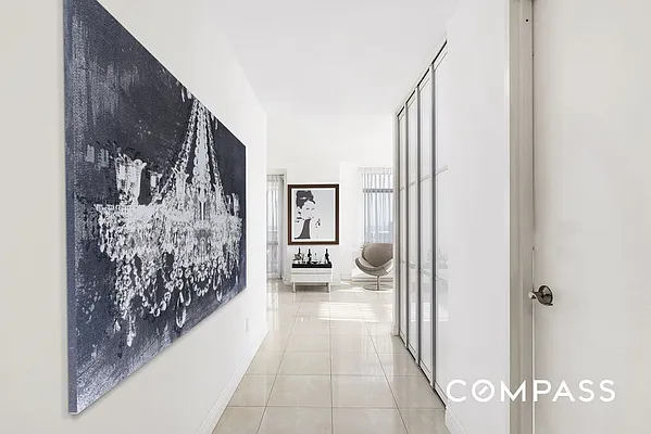 Rented by Compass | media 7