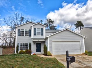 4467 Vernon Cir, Kernersville, NC 27284