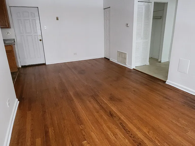 3215 N Cicero Ave #210 — Photo 3