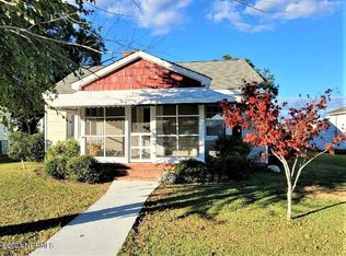 402 Craven St, Bath, NC 27808