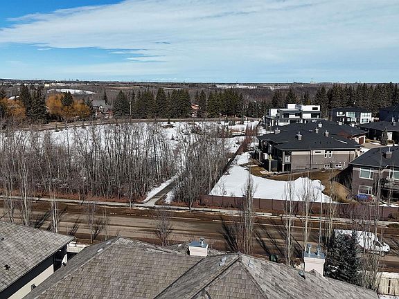 3rd image of 3014 Watson Lndg SW