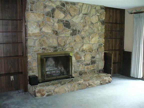 3rd image of 3615 Cottage Grove Ct