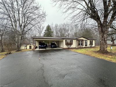 1727 Surry Ave, Mount Airy, NC, 27030