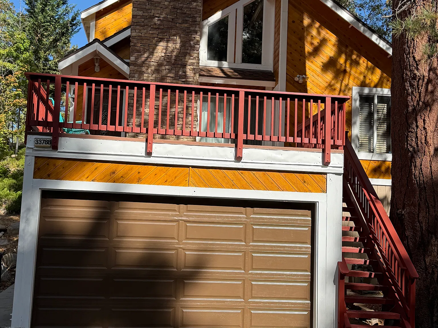 3 bed, 1351 sqft, $2,500 — Photo 2