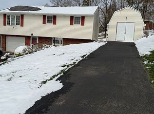 105 Willow Dr, Sarver, PA 16055
