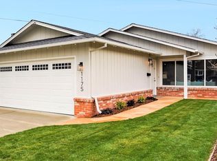 1175 Walnut St, San Carlos, CA 94070