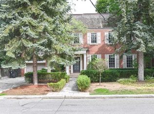 93 Mona Dr, Toronto, ON M5N2R3