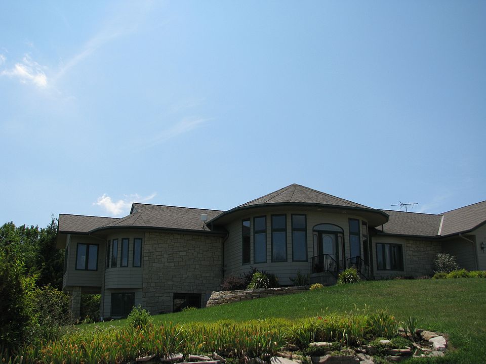 1st image of 3609 Cottonwood Cir