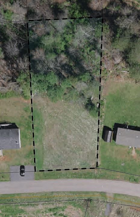 2nd image of 109 Buck Haven Ct