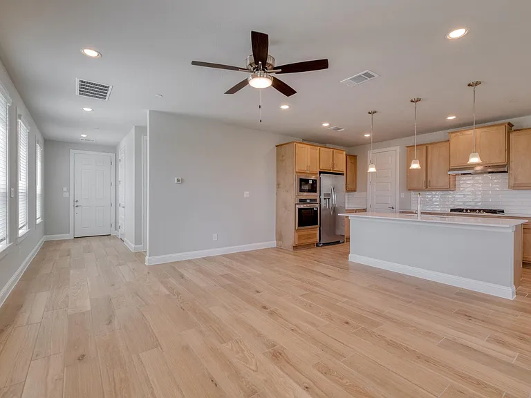 2605 Sam Bass Rd #44 — Photo 8