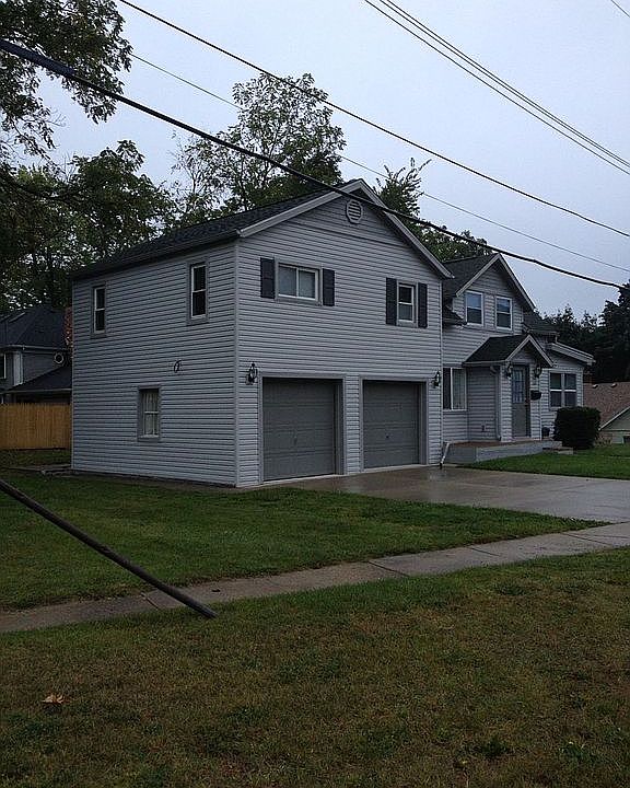 2nd image of 131 S Andrews St