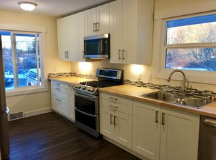 997 W Larson Rd, Bellingham, WA 98226