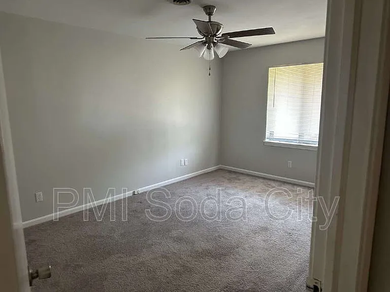 105 Thornwell Ct #G — Photo 12