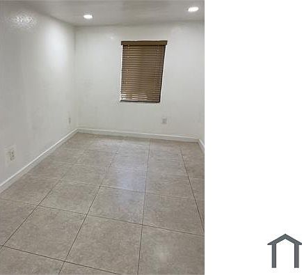 3rd image of 1283 NW 55th St