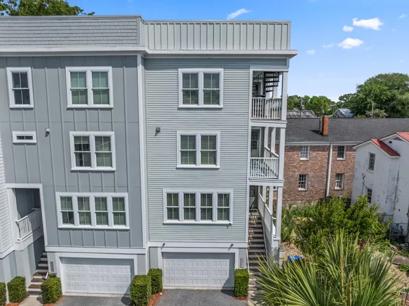 402 Sumter St #C, Charleston, SC 29403