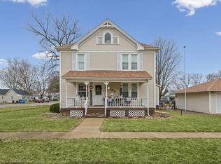 108 S Main St, Mansfield, IL 61854