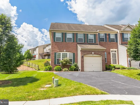 109 Penns Manor Dr, Kennett Square, PA 19348