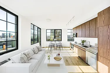 40 Bruckner Boulevard, #B1020