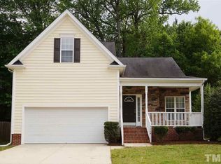 5209 Groveside Ct, Raleigh, NC 27613