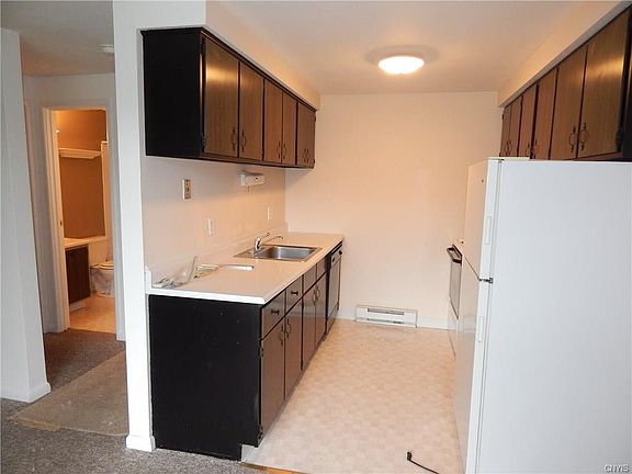 3rd image of 432 Village Blvd N