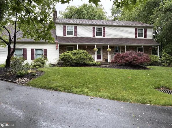 1424 S Oak Rd, Feasterville, PA 19053