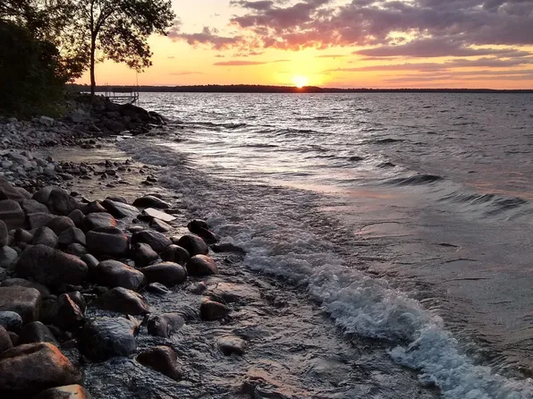 7524 Blue Water Beach Rd NW, Walker, MN 56484