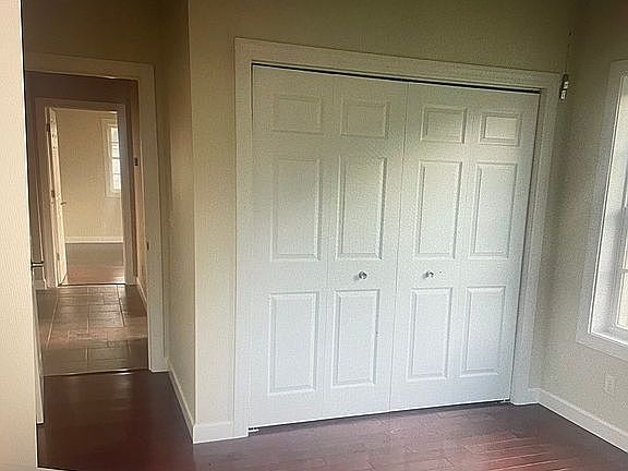 4th image of 7251 Woodcraft Ct