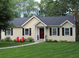 26 Salem End Ln, Framingham, MA 01702