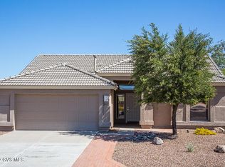 912 N Night Heron Dr, Green Valley, AZ 85614