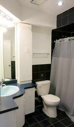 5th image of 7215 Avenue N #2