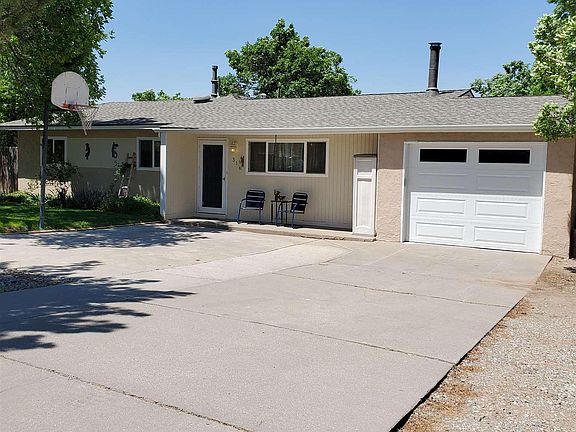 3rd image of 316 Mimbres Dr