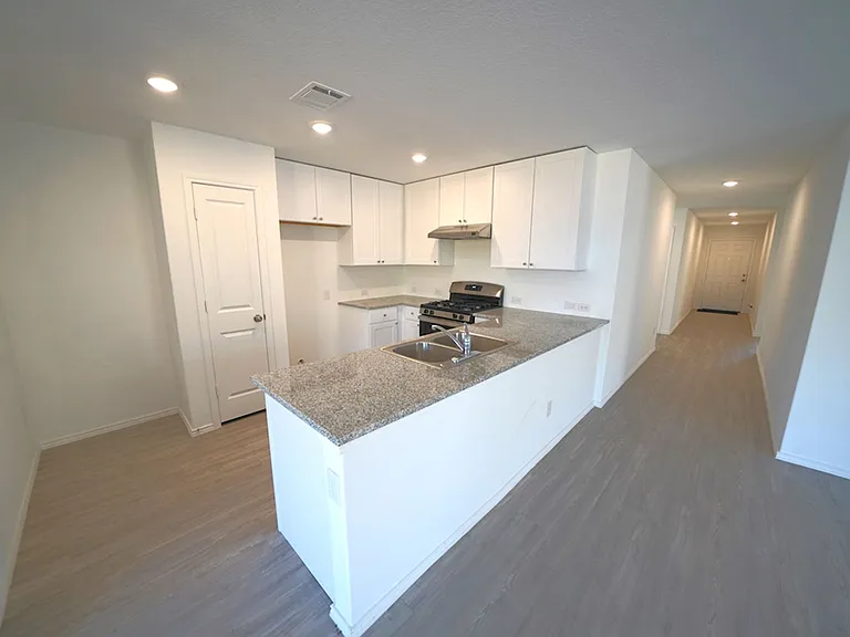 10807 Hernando Ct — Photo 14