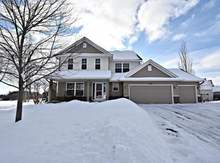 1607 Knoll Ct, Dundas, MN 55019