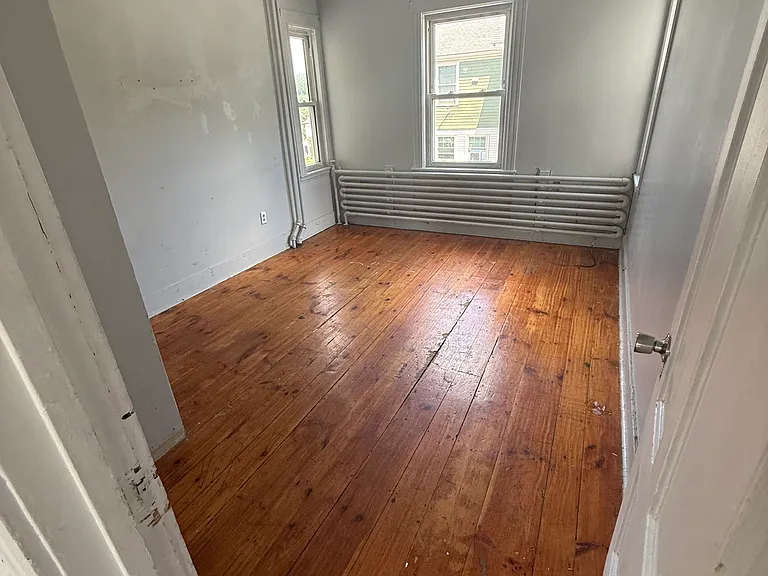 562 Main St #2 — Photo 12