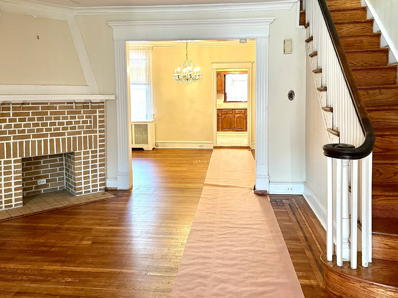 3 bed, 1312 sqft, $1,900 — Photo 1