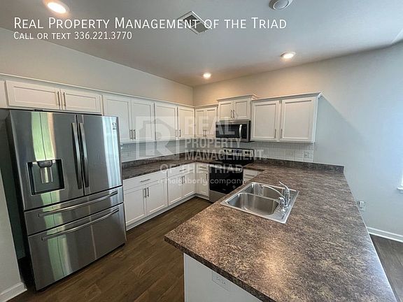 3rd image of 5012 Black Forest Dr