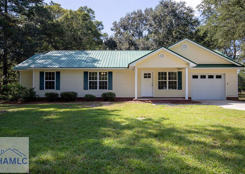 1st image of 2121 NE Darwell Long Rd