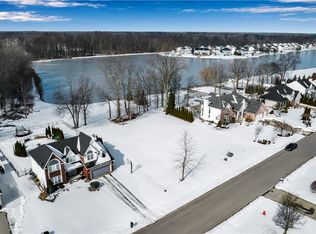 7366 Winbert Dr #21, North Tonawanda, NY 14120