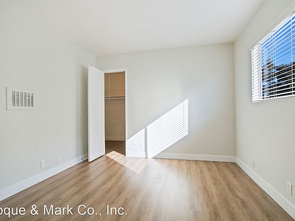 4th image of 519 Hill St APT 4